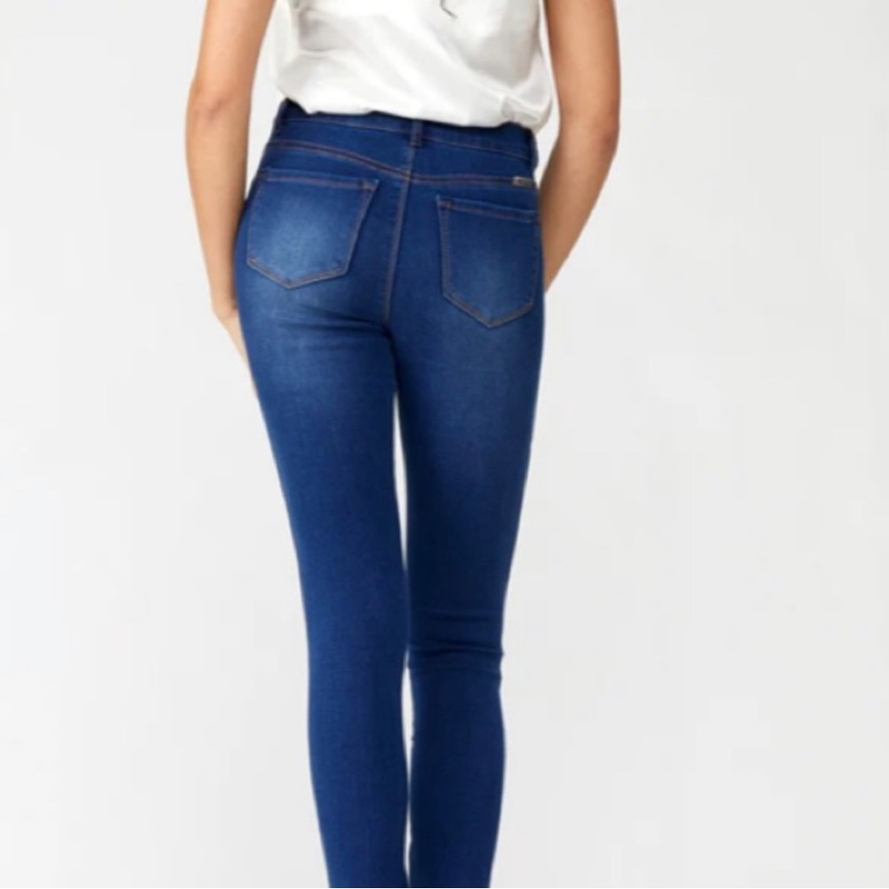 1822 Denim Skinny Distressed Jeans - Picture 1 of 4